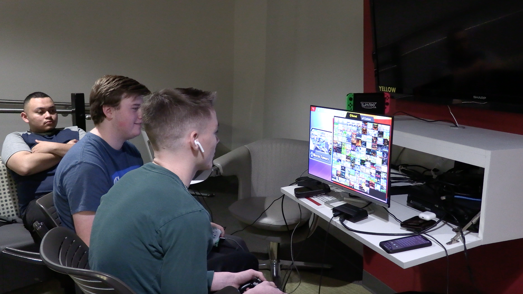UARK ESports club expanding and growing