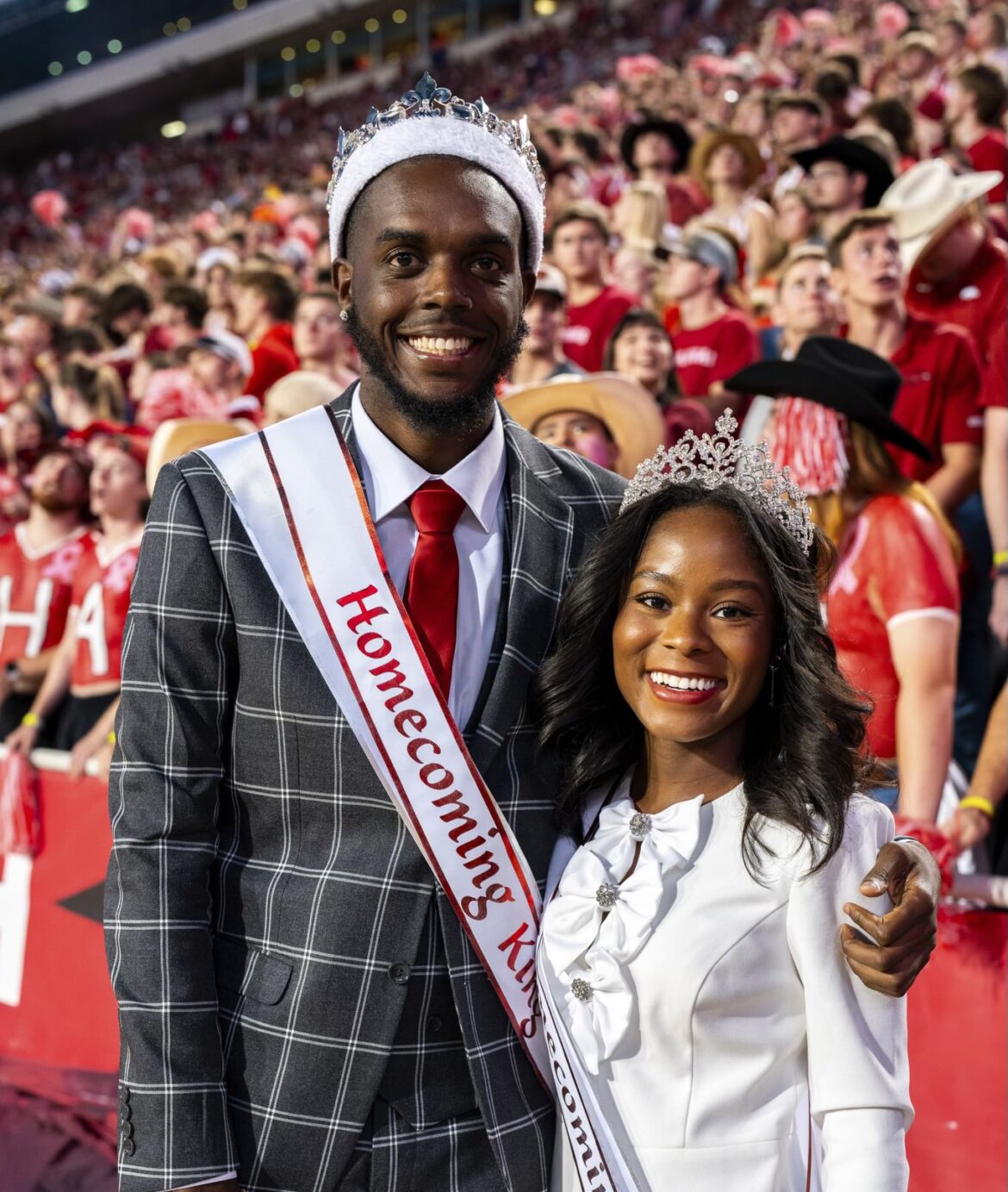 Sydney Roulhac and Trayvius Brown crowned Homecoming Queen and King