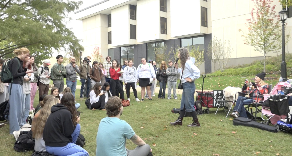 Sister Cindy returns to campus