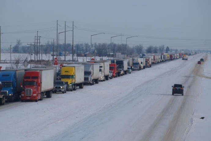 Gov. Sending Help to Stranded I-40 Motorists